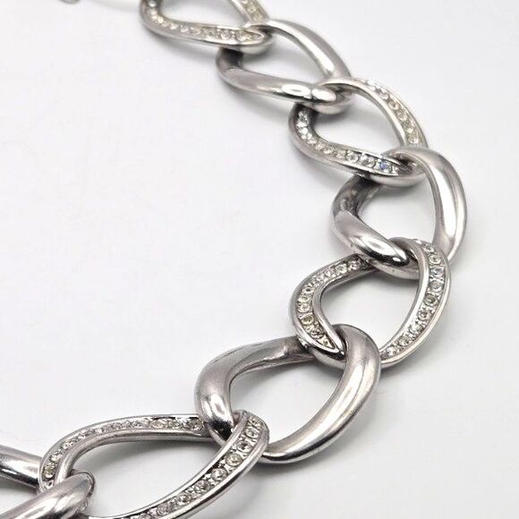 Premier Designs Chunky Silver Tone Large Link Necklace with Rhinestones 16"-18" - Picture 4 of 5